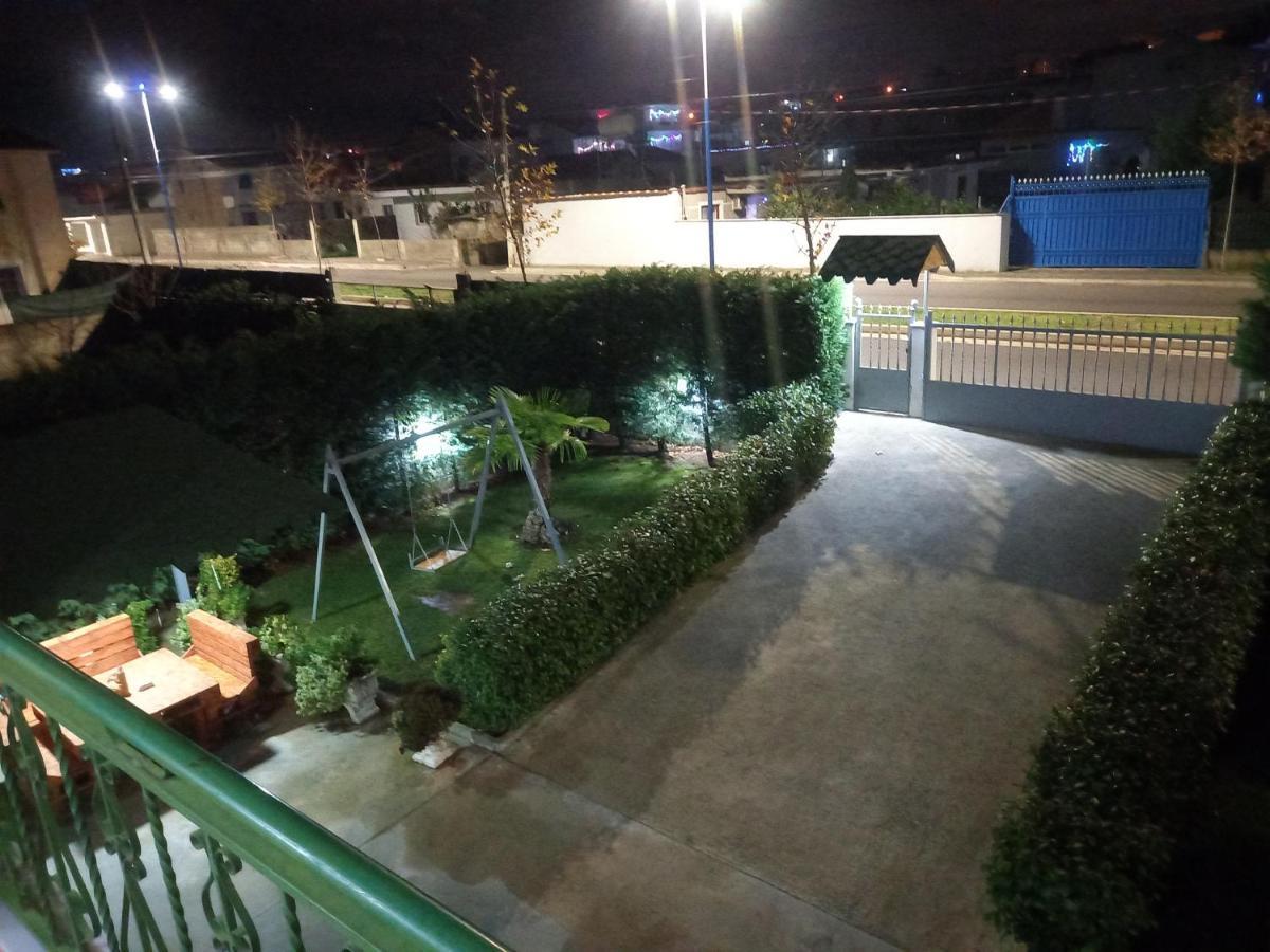 Villa Cerpja Kamez Ngoại thất bức ảnh